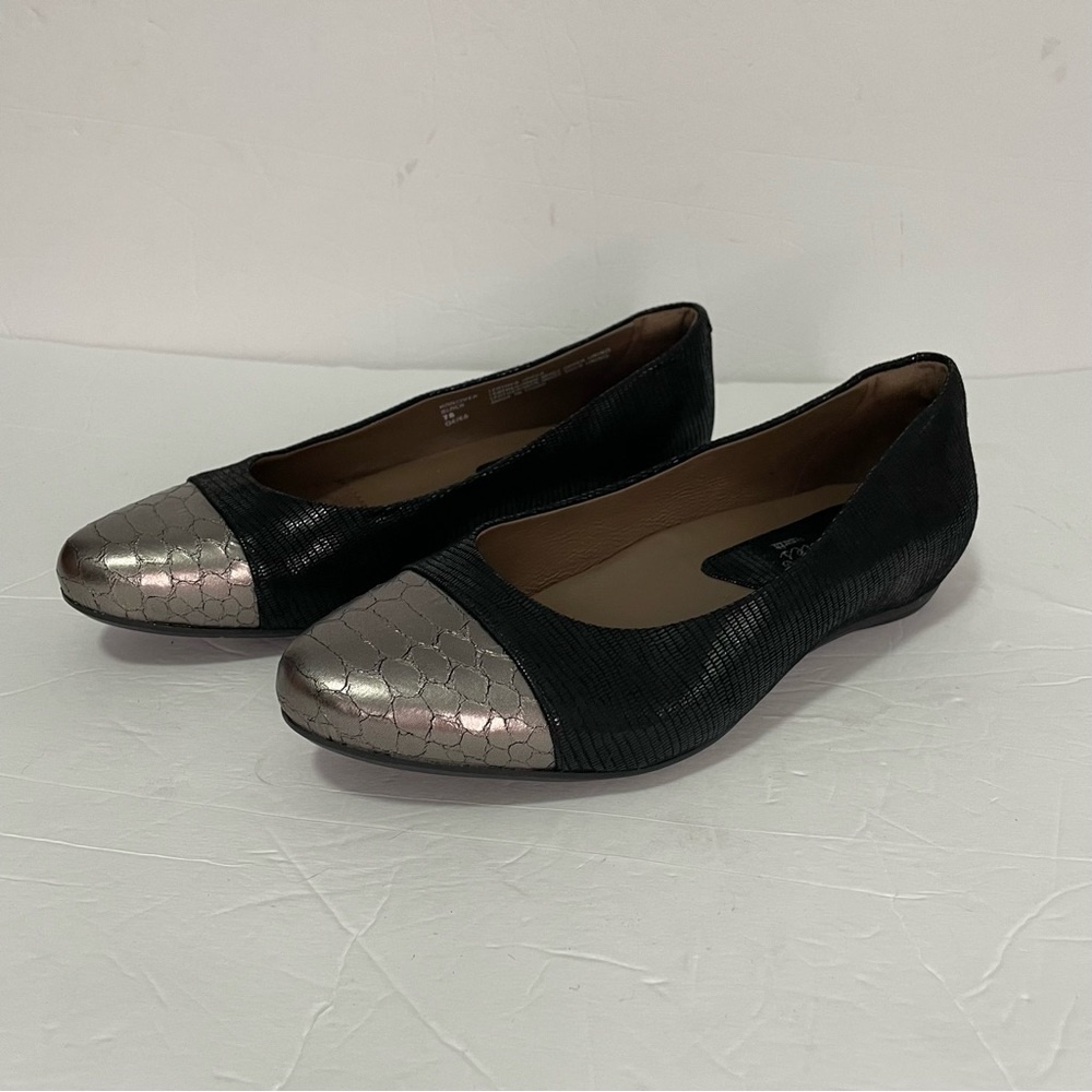 Earthies Leather Black‎ Metallic Silver Toe Hanover Flat Shoe Size 7